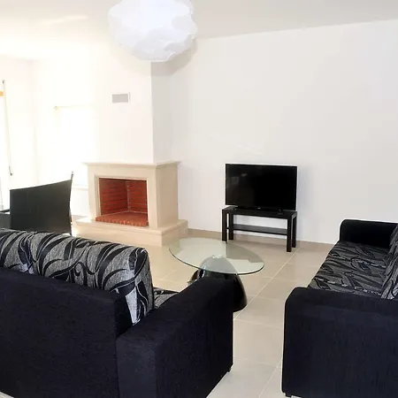 فندق مبيت وإفطار Residencia Astramar *
