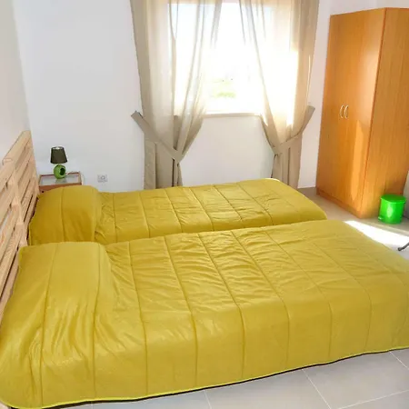 Residencia Astramar فندق مبيت وإفطار *